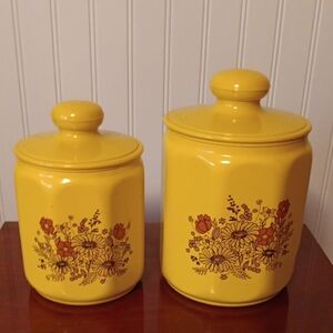 Cute Retro Aluminum Canisters